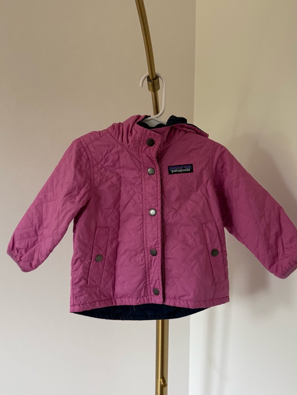 Patagonia Girls' Hooded Quilted Jacket in Bright Pink